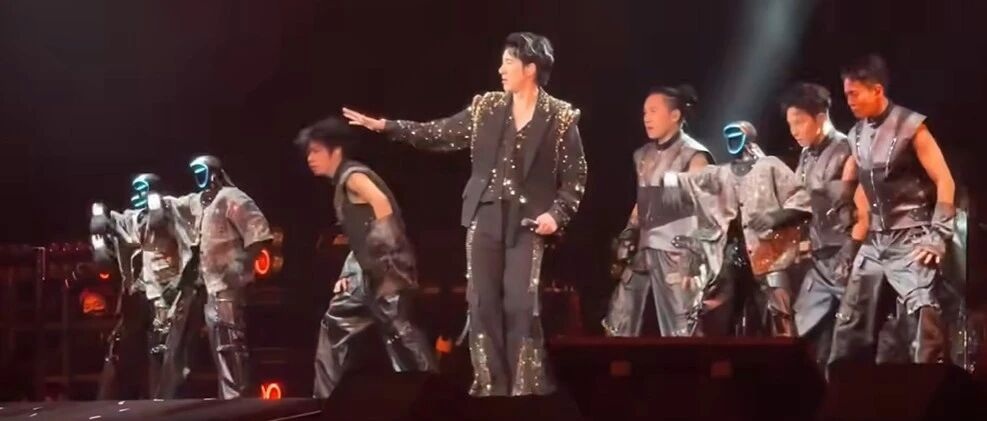 機器人那么火，我們也搞一個！